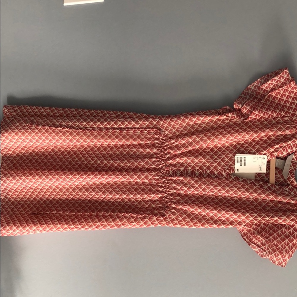 H&M dress with tags on